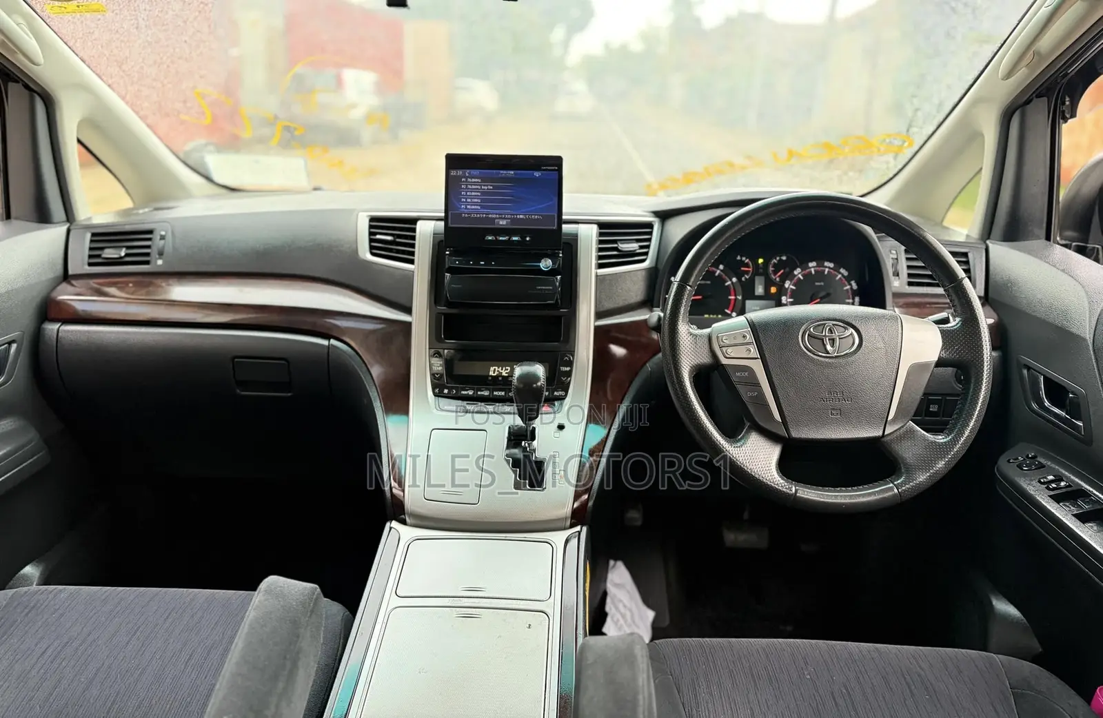 Toyota Vellfire 2012 Black