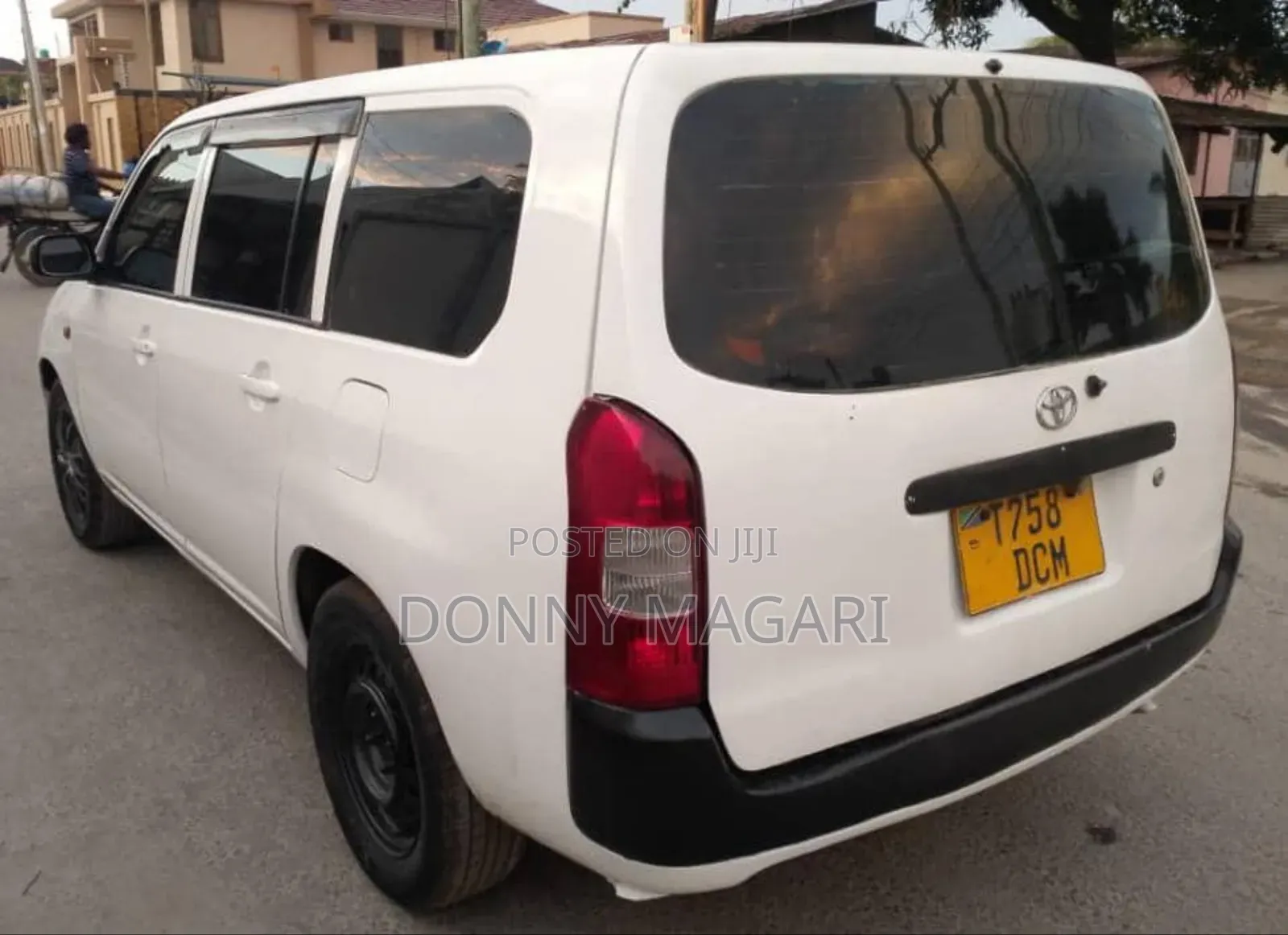 Toyota Probox 2004 White