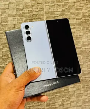 New Samsung Galaxy Z Fold 5 256 GB White
