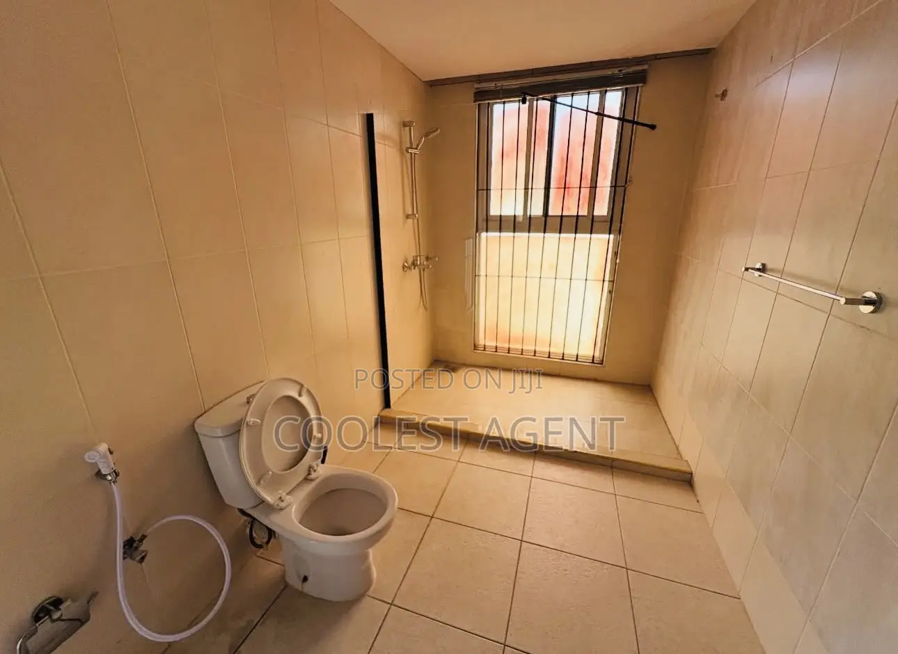 Furnished 4bdrm Villa in Coolest Estate, Oyster Bay for rent