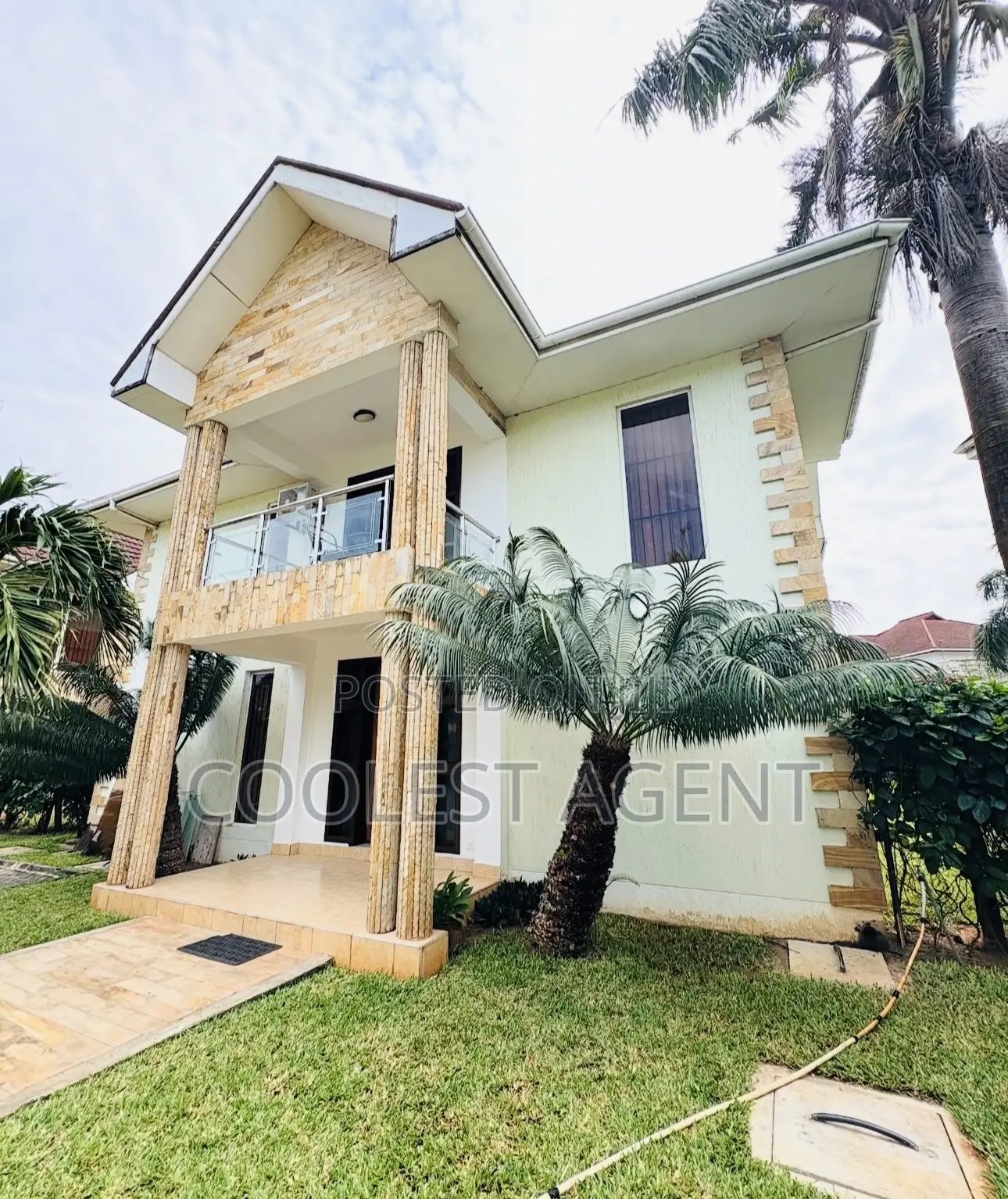 Furnished 4bdrm Villa in Coolest Estate, Oyster Bay for rent