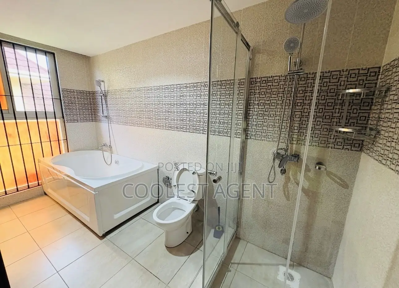 Furnished 4bdrm Villa in Coolest Estate, Oyster Bay for rent