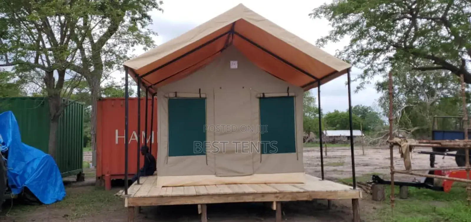 Wauzaji Maturubai Na Tents Tanzania
