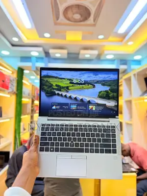 Laptop HP EliteBook 845 G7 8GB AMD Ryzen 5 SSD 256GB