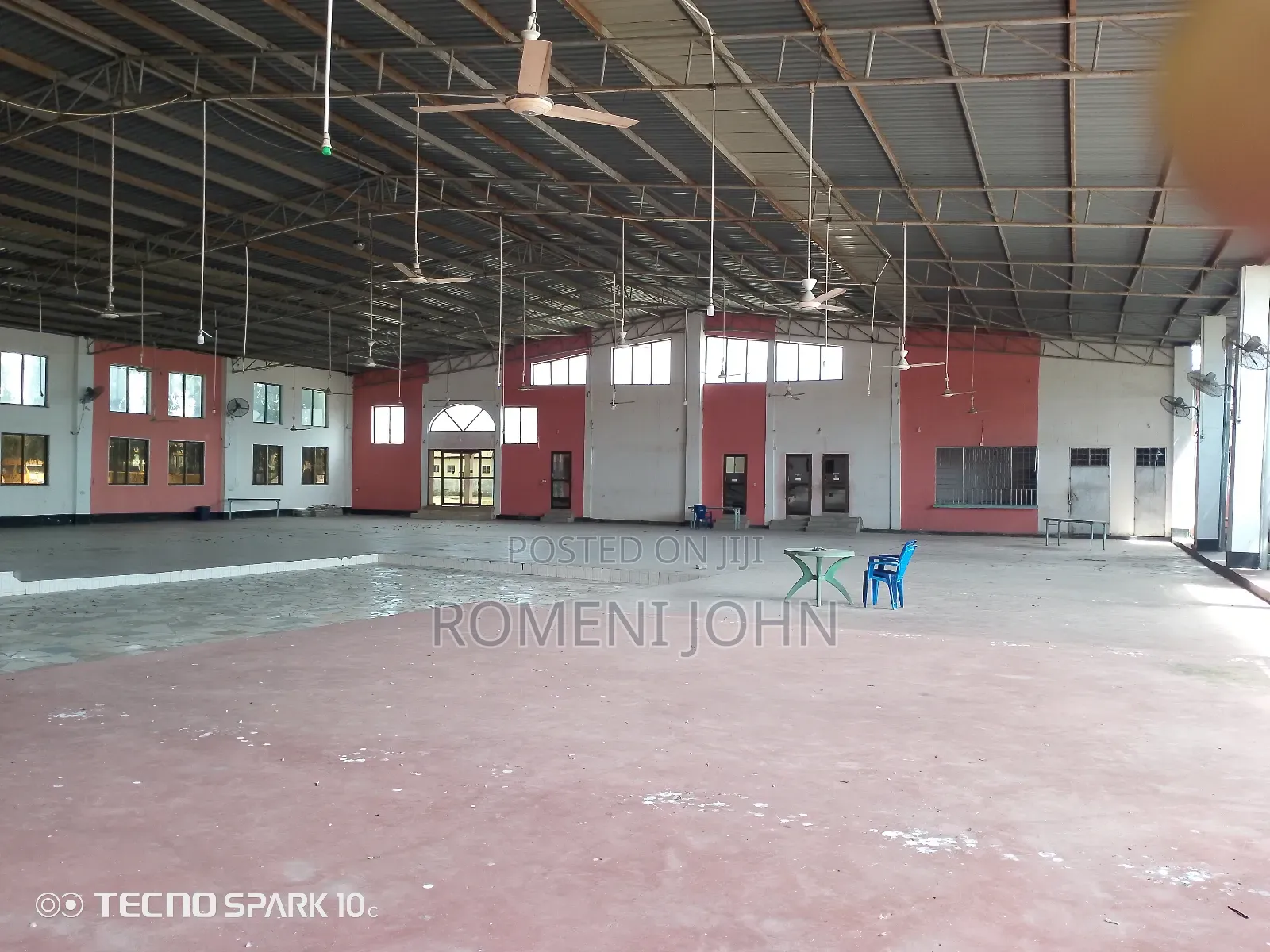 Fremu 35+Ukumbi Zinauzwa Bilion 4.5 Ukonga Moshibar Location
