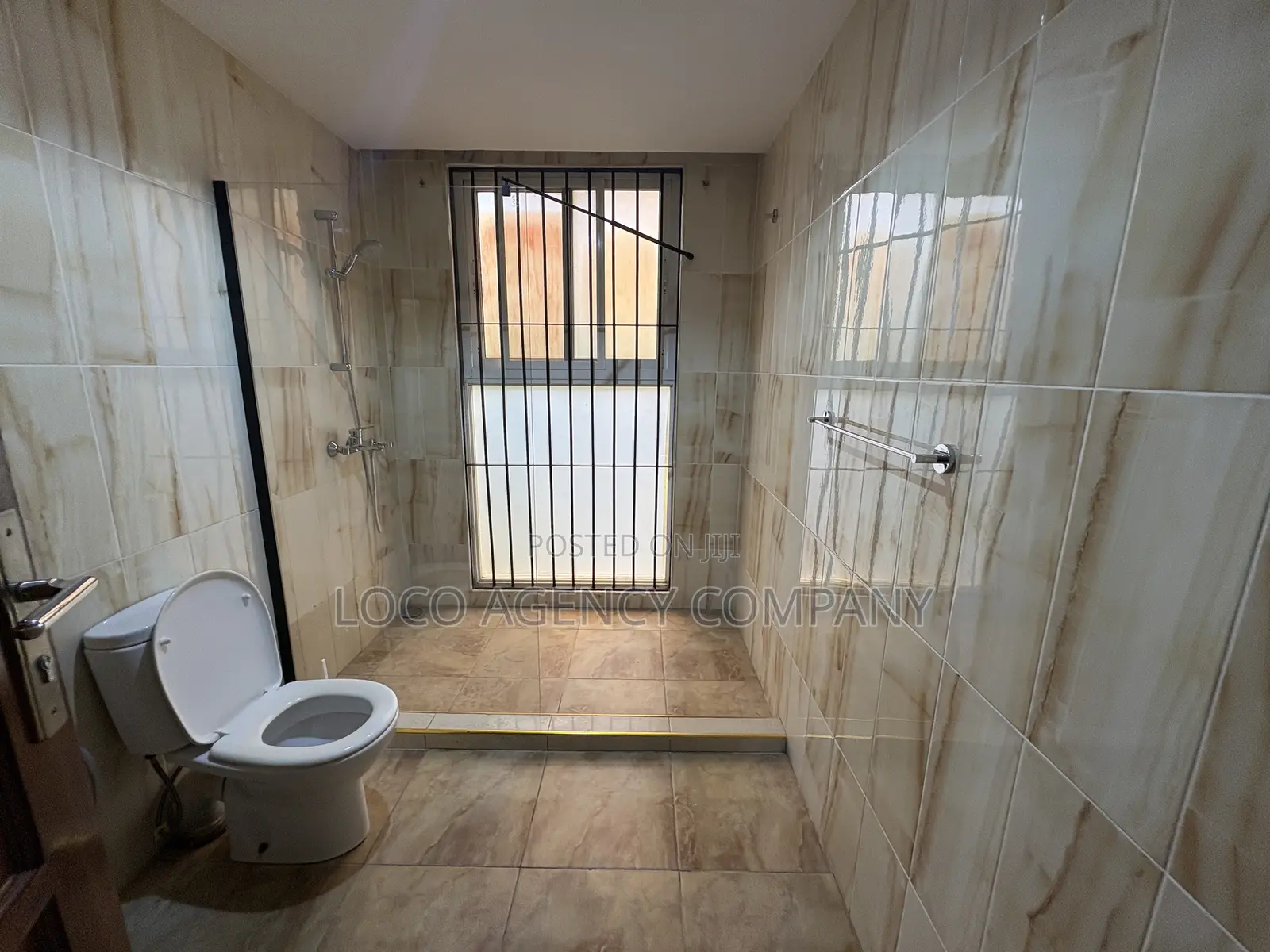 Furnished 5bdrm Villa in Trusted Real Estate, Oyster Bay for rent