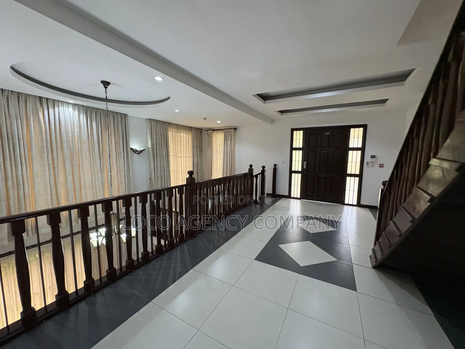 Furnished 5bdrm Villa in Trusted Real Estate, Oyster Bay for rent