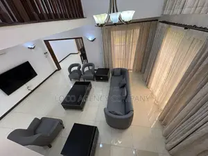 Furnished 5bdrm Villa in Trusted Real Estate, Oyster Bay for rent