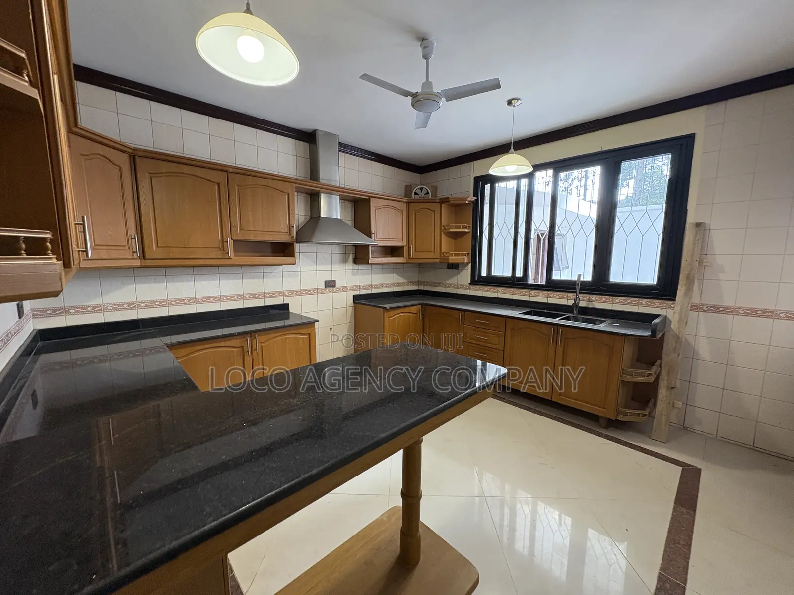 Furnished 4bdrm Villa in Trusted Real Estate for rent