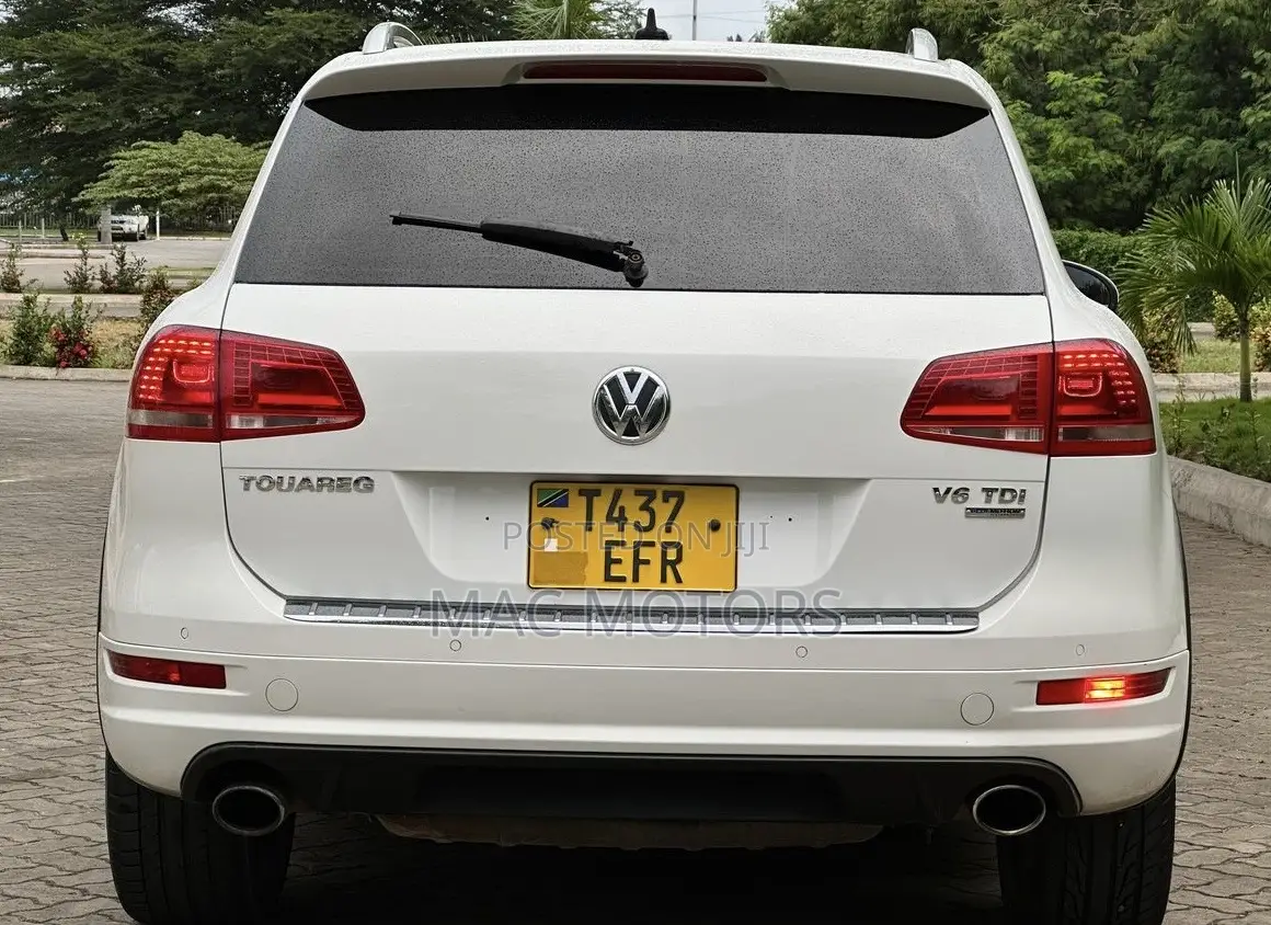 Volkswagen Touareg TDI Executive 2013 White