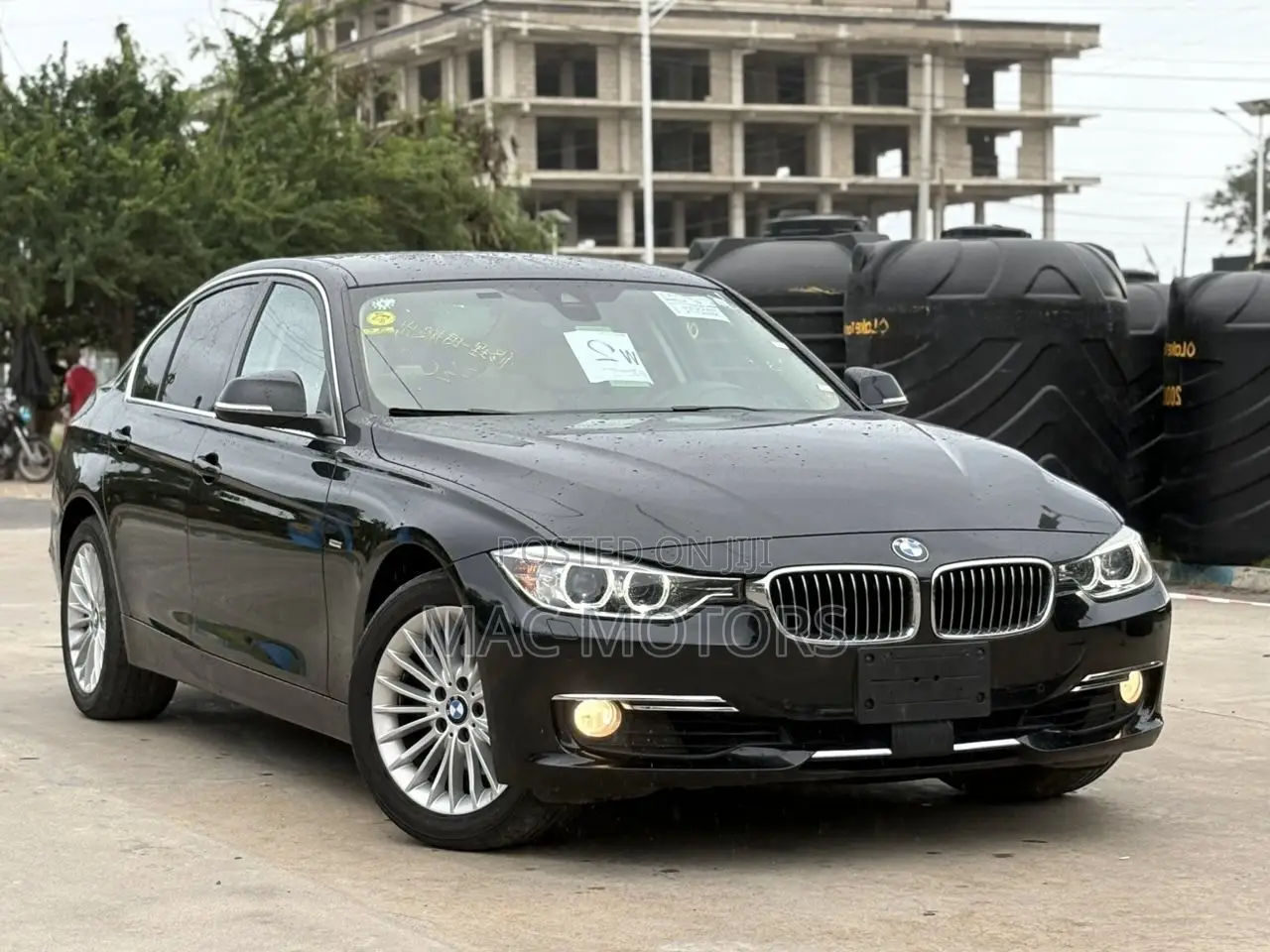BMW 3 Series 320i RWD 2013 Black