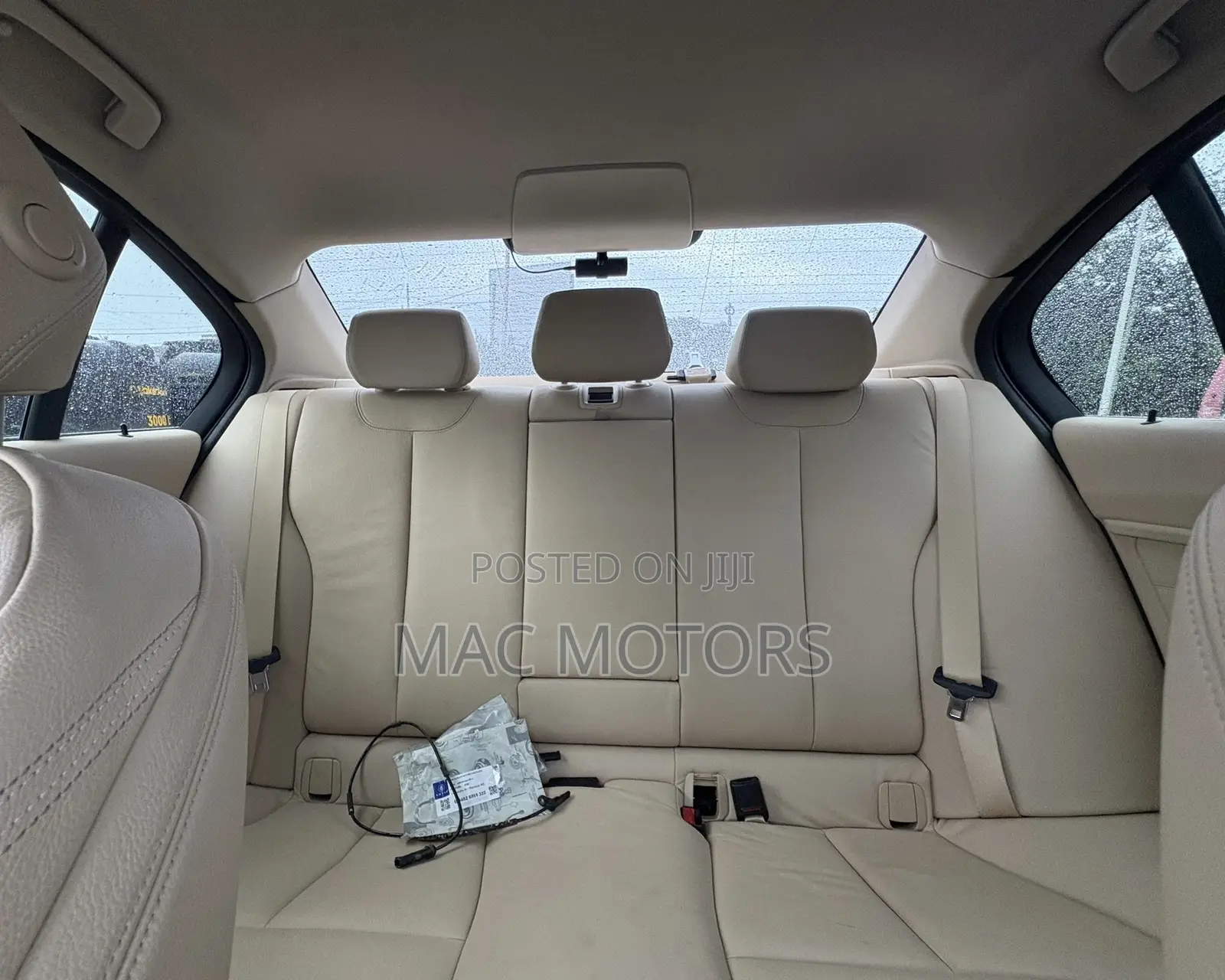 BMW 3 Series 320i RWD 2013 Black