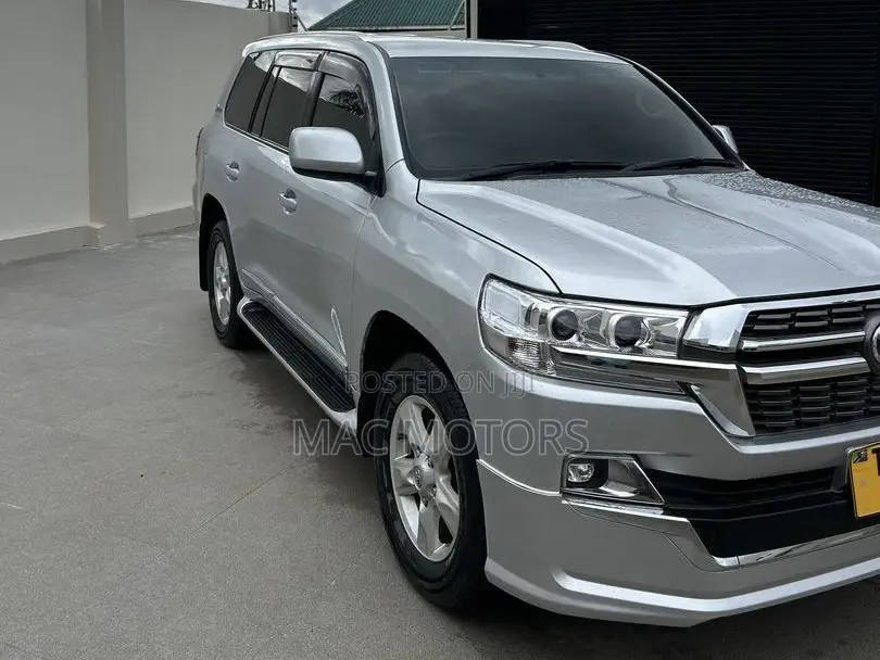 Toyota Land Cruiser 4.5 V8 VXR 2008 Silver