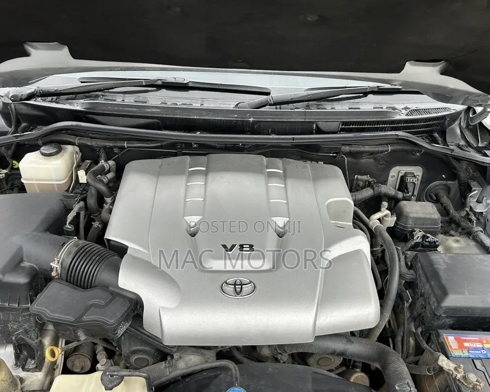 Toyota Land Cruiser 4.5 V8 VXR 2008 Silver