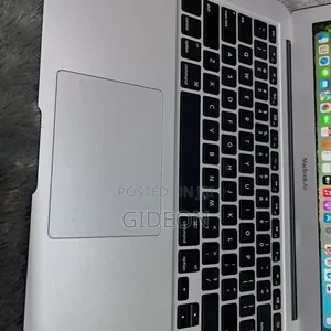 Laptop Apple MacBook Air 2017 8GB Intel Core I5 SSD 128GB