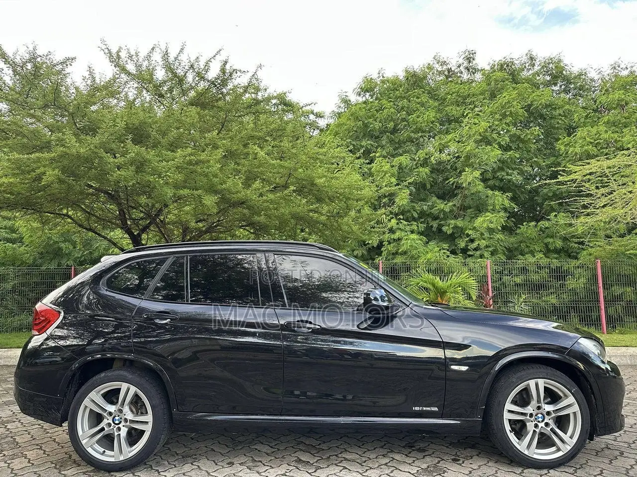 BMW X1 2010 Black