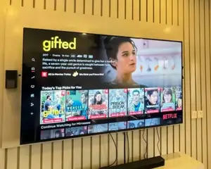 Hisense Tv75 Smart .