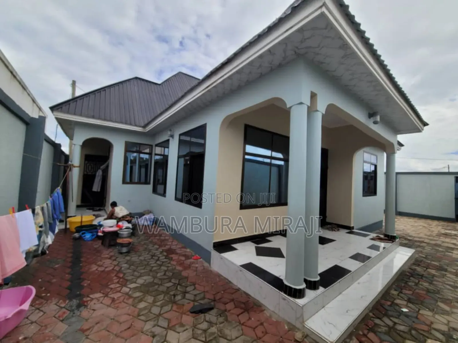 Furnished 4bdrm Block of Flats in Nyumba, Temeke for sale