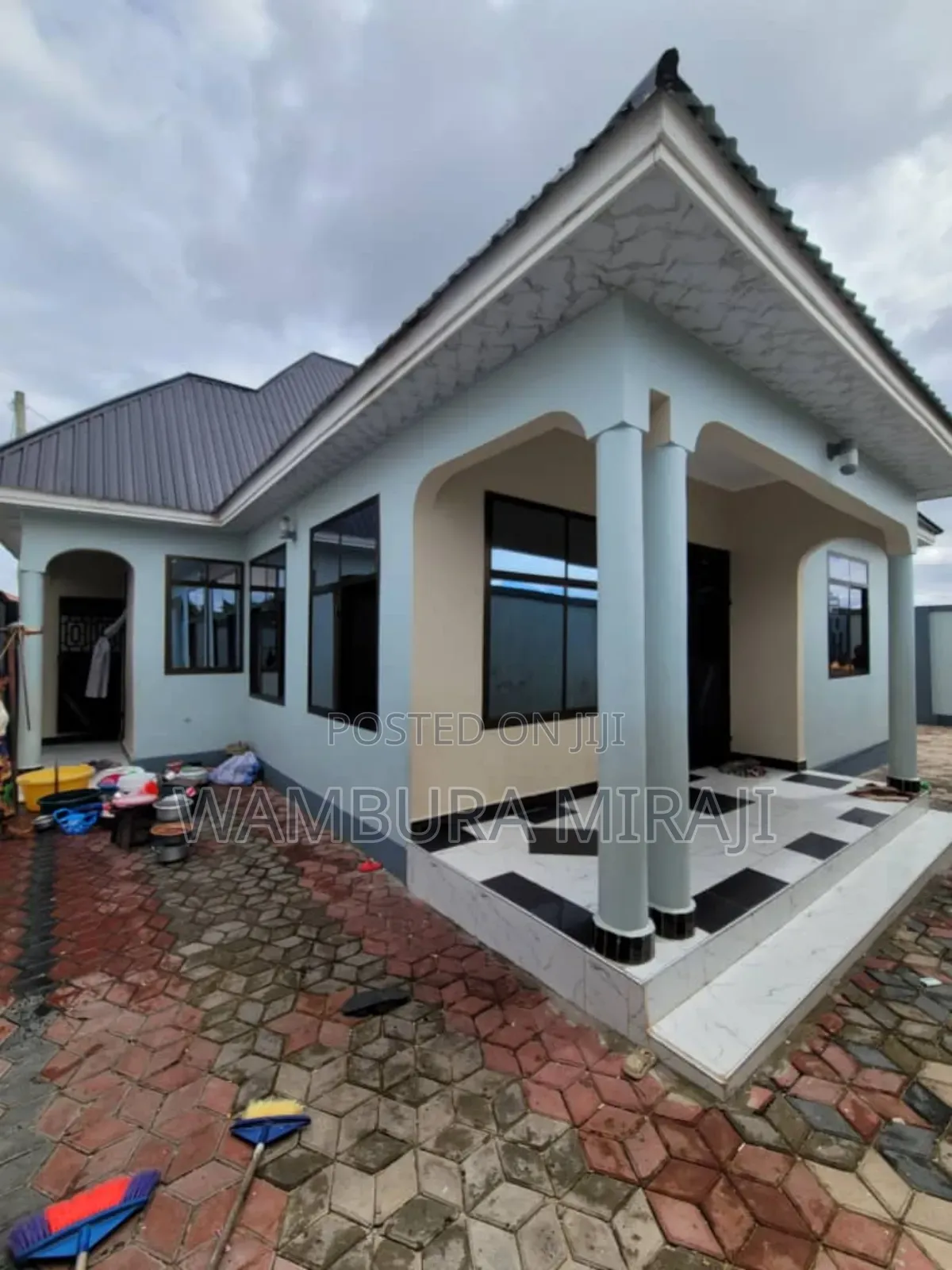 Furnished 4bdrm Block of Flats in Nyumba, Temeke for sale