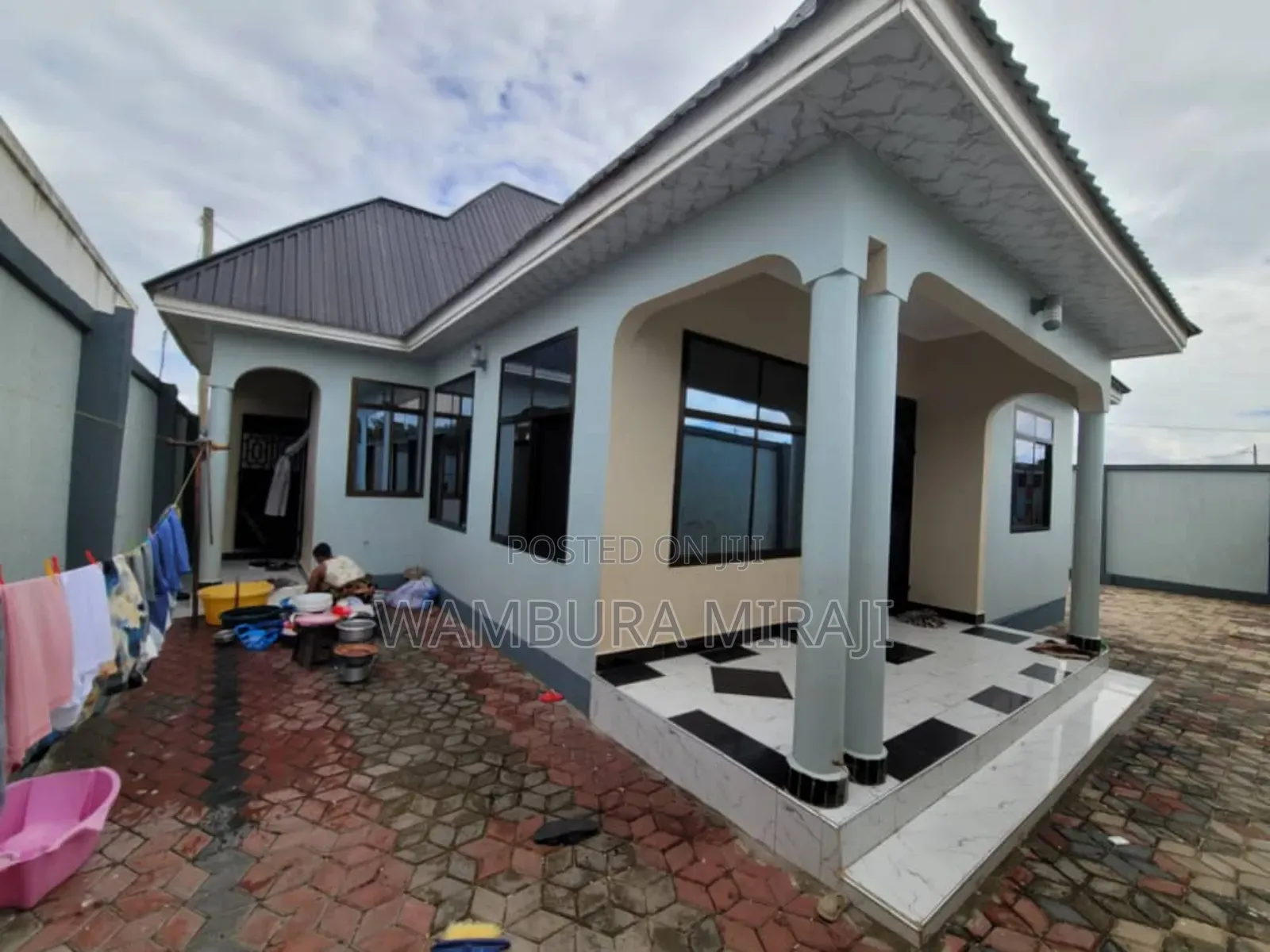 Furnished 4bdrm Block of Flats in Nyumba, Temeke for sale