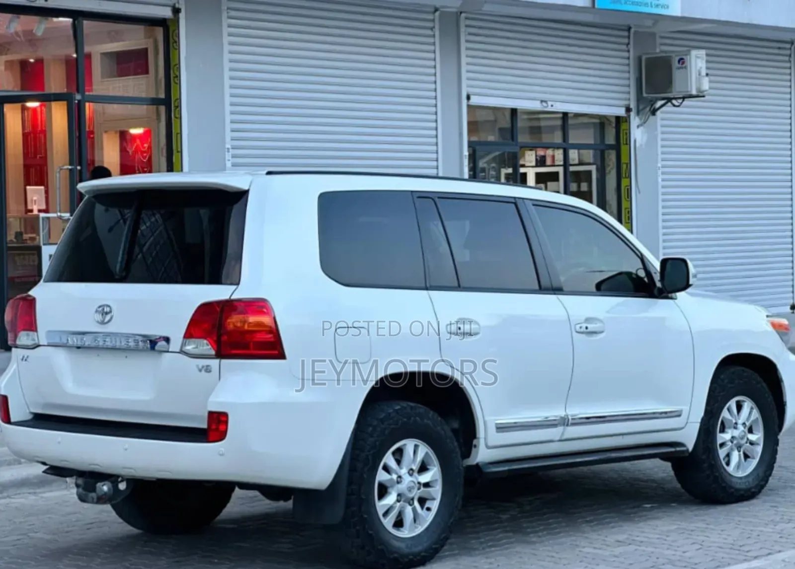 Toyota Land Cruiser 2014 Pearl