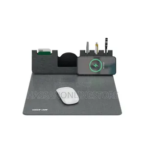 Green Lion Mouse Pad Wireless Charger - Gray