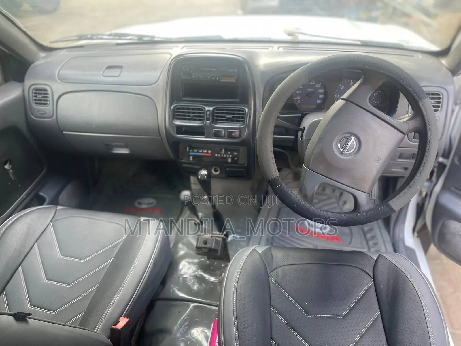 Nissan Hardbody 2400i Double Cab 4x4 2005 White