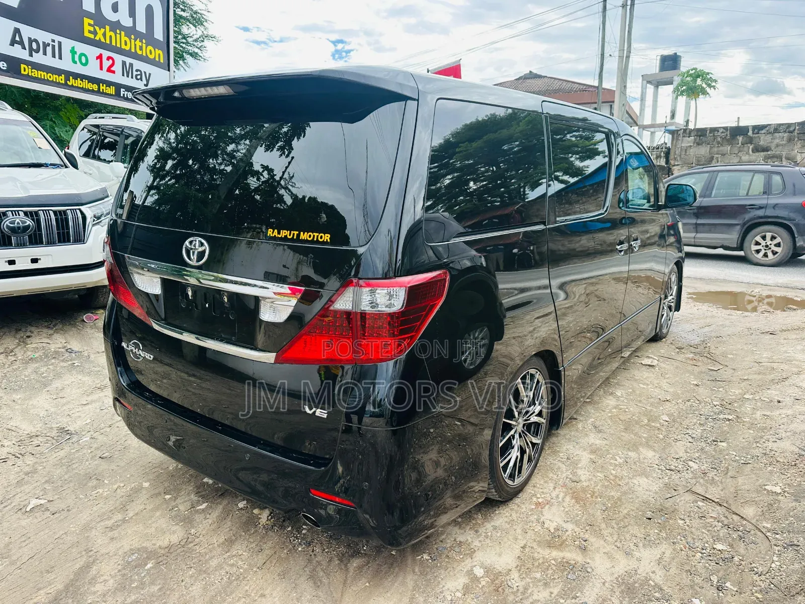 Toyota Alphard 2010 Black