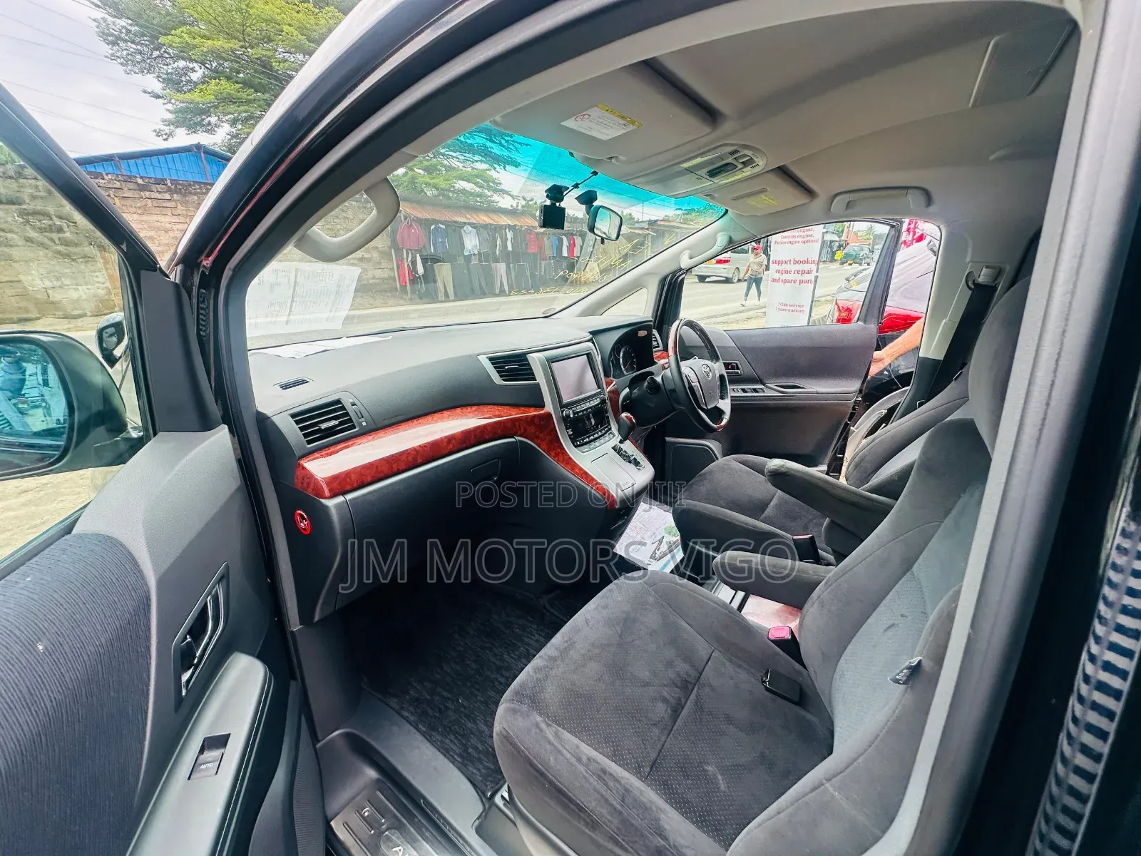 Toyota Alphard 2010 Black