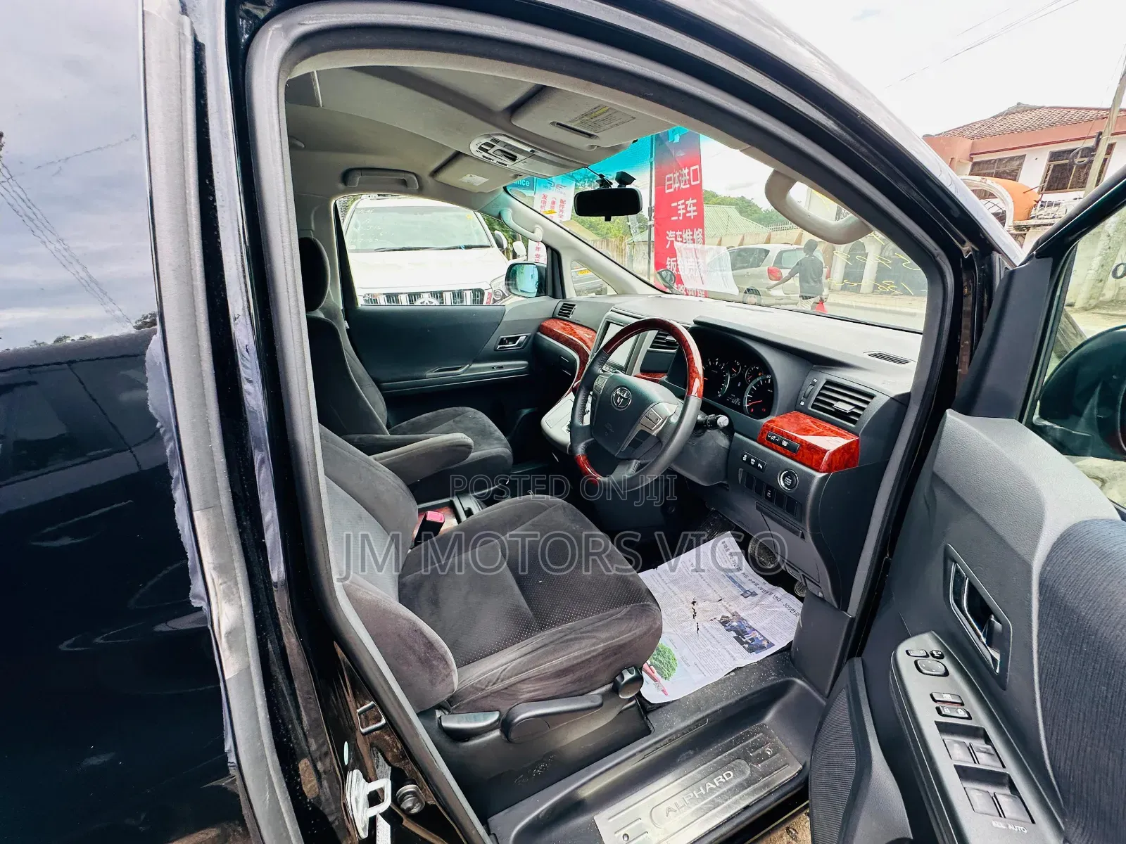 Toyota Alphard 2010 Black