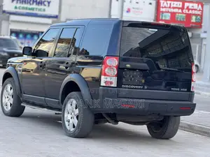 Land Rover Discovery 2008 Black