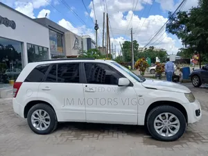 Suzuki Grand Vitara 2015 White