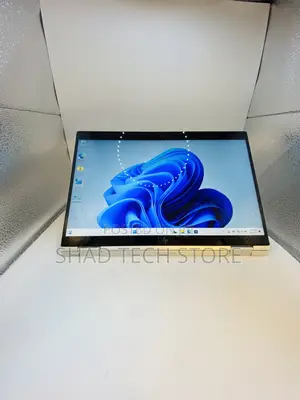 Laptop HP EliteBook 1030 8GB Intel Core I5 SSD 256GB