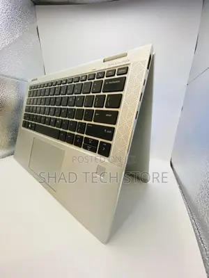 Laptop HP EliteBook 1030 8GB Intel Core I5 SSD 256GB