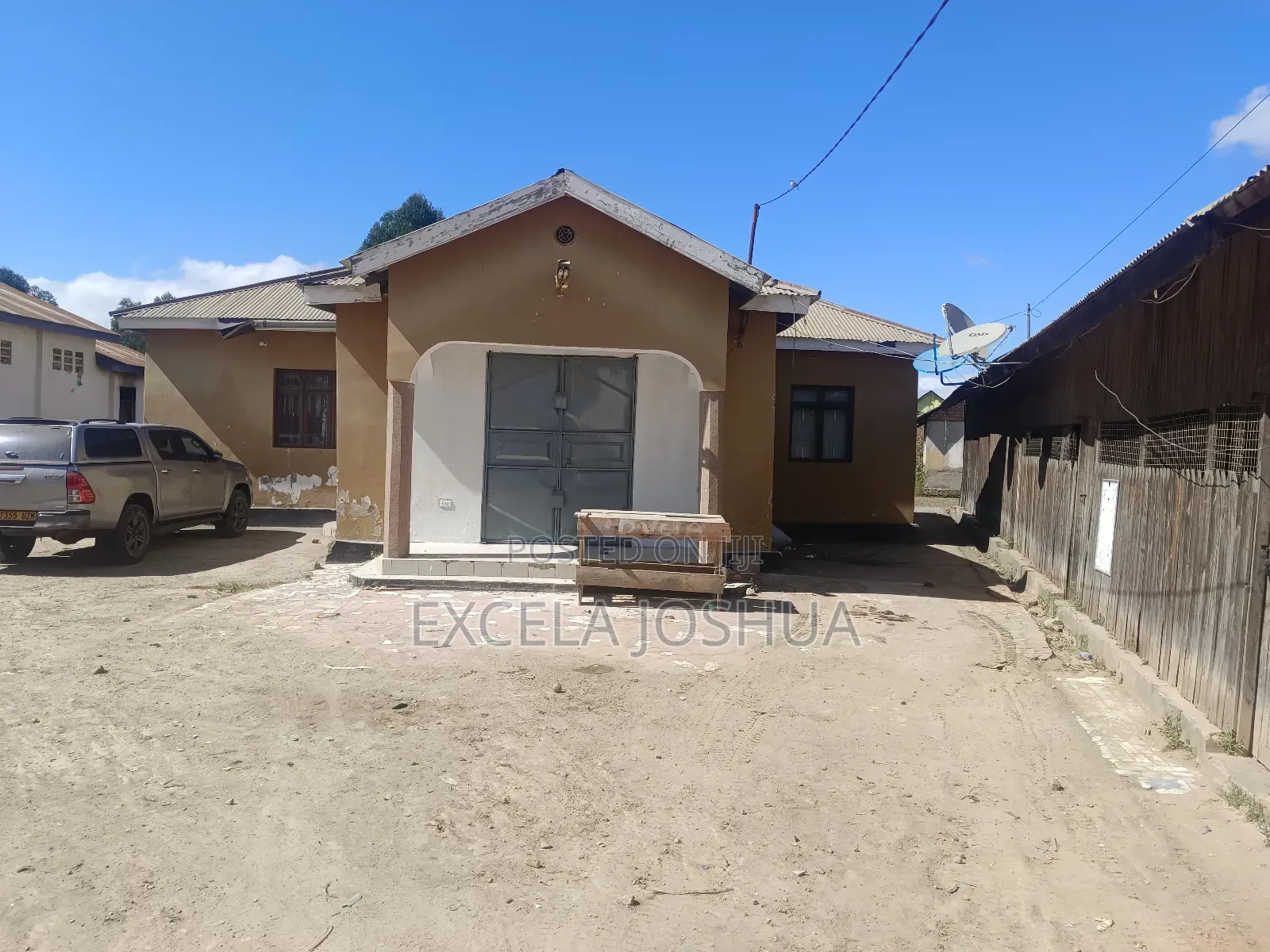 Eneo La Biashara Na Makazi Linauzwa Mwakibete Mbeya