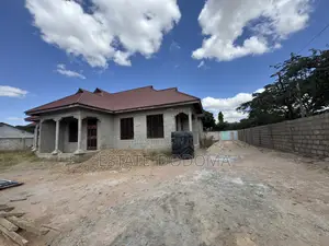 6bdrm Duplex in Nkuhungu, Dodoma Rural for sale