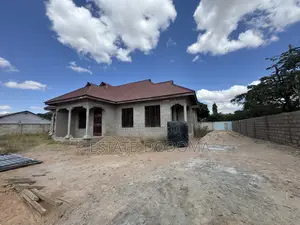 6bdrm Duplex in Nkuhungu, Dodoma Rural for sale