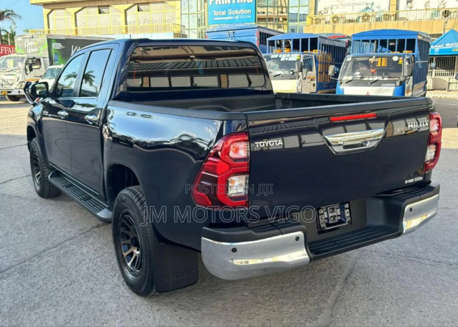 Toyota Hilux 2021 Blue