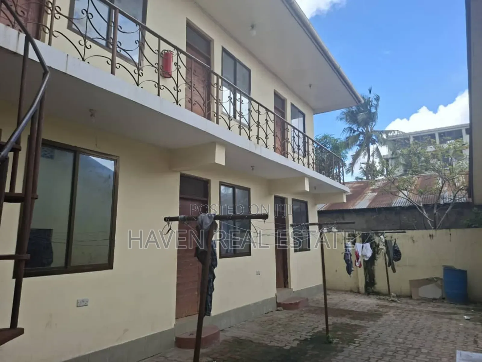 19bdrm Mansion in Kijitonyama for rent