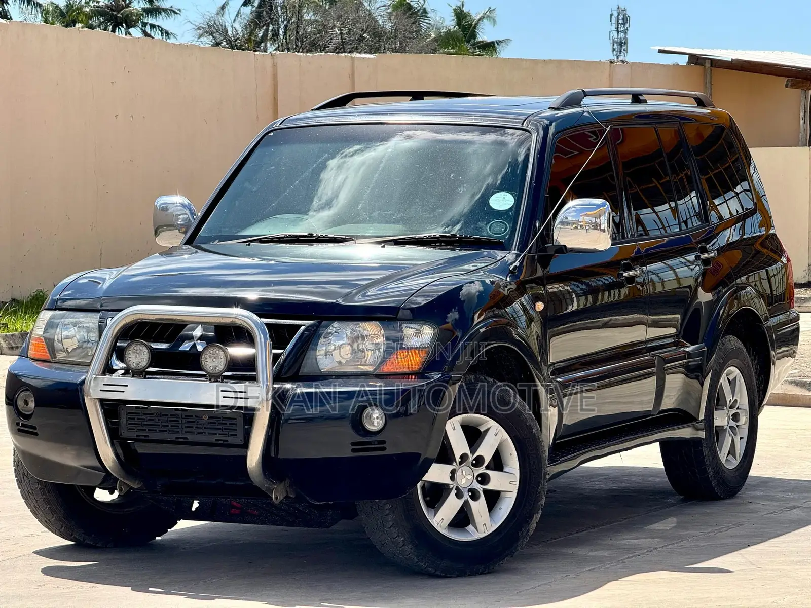 Mitsubishi Pajero 2.5 TD Classic Long 2005 Black