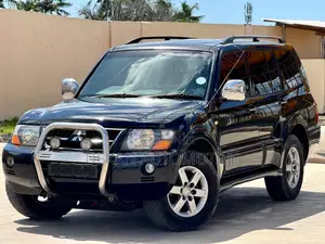 Mitsubishi Pajero 2.5 TD Classic Long 2005 Black