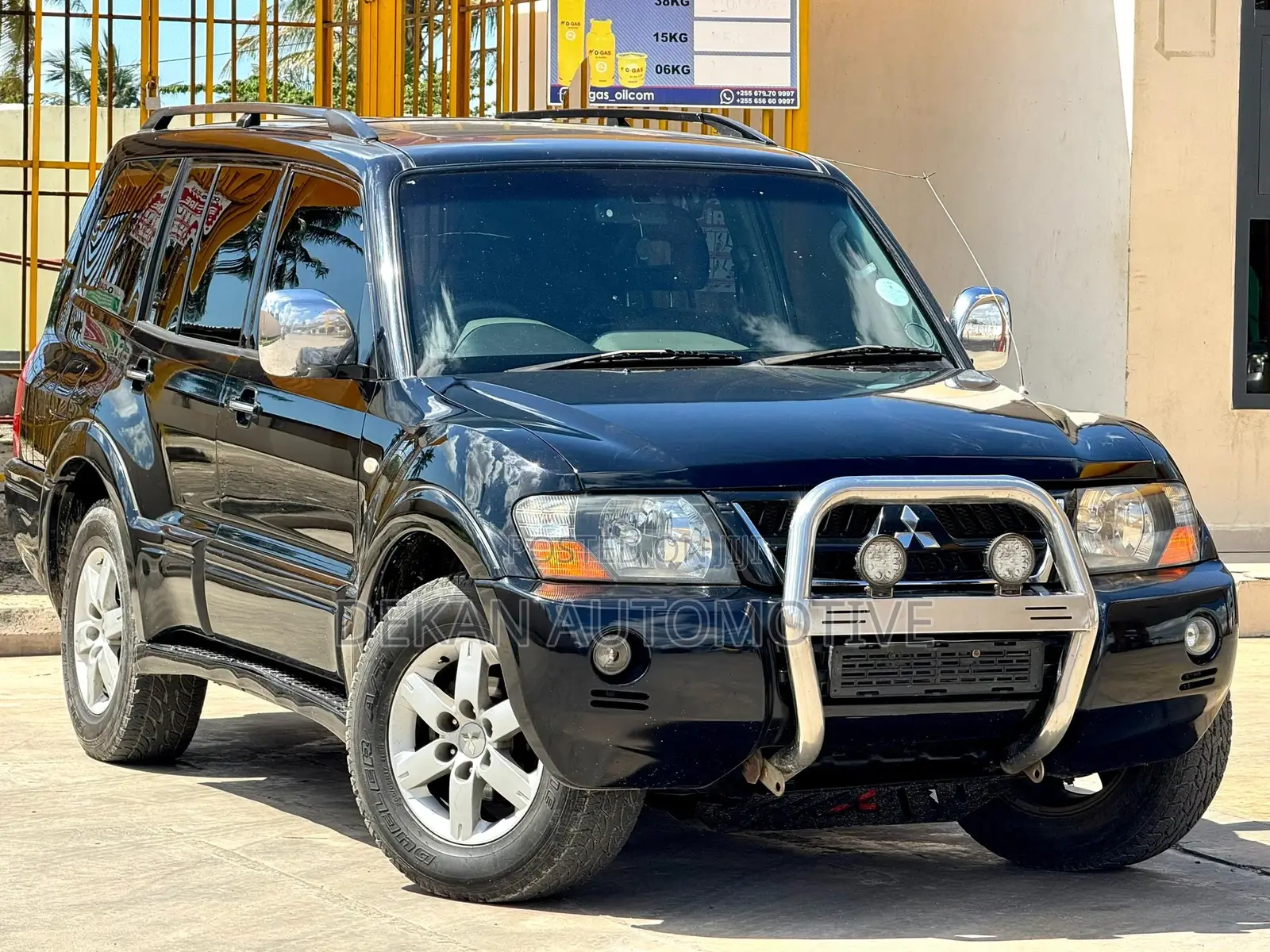 Mitsubishi Pajero 2.5 TD Classic Long 2005 Black