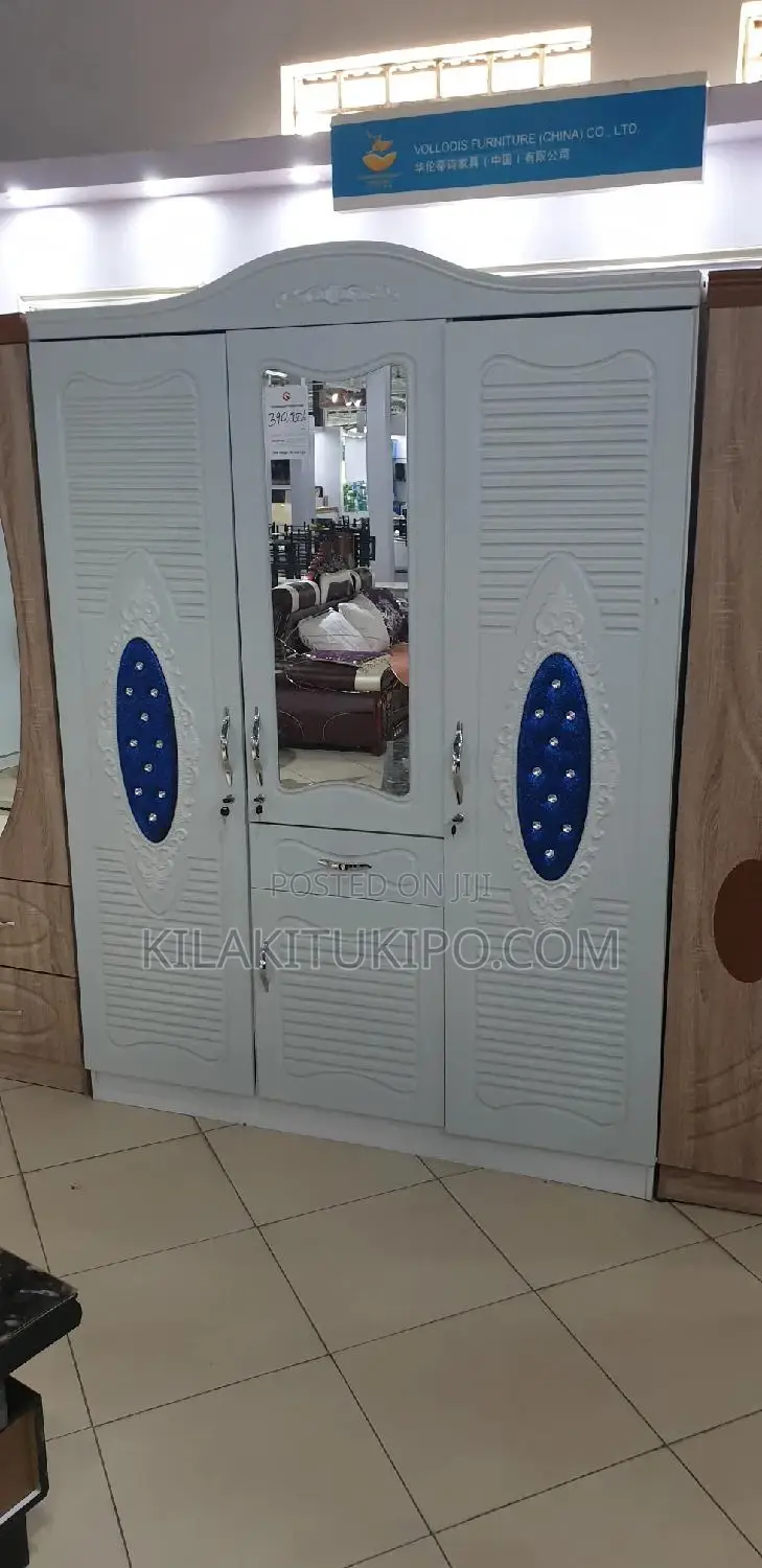 Big Size Wardrobes