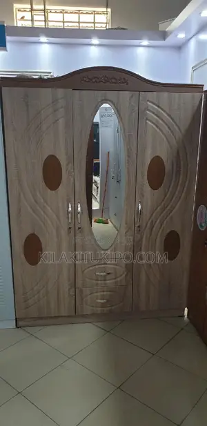 Big Size Wardrobes