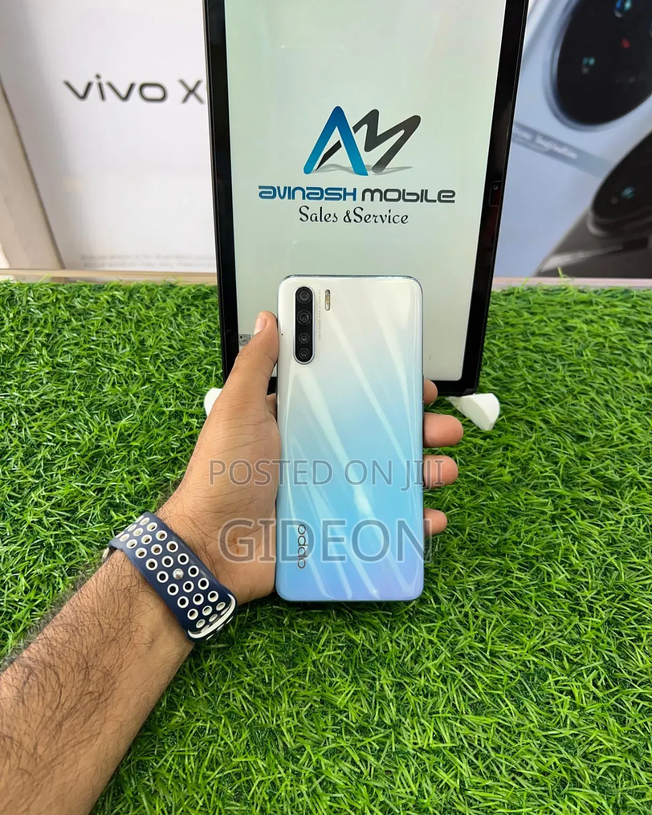 Oppo F15 256 GB White
