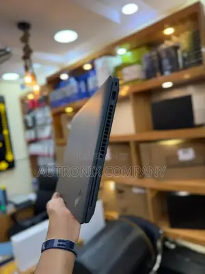 Laptop Lenovo ThinkPad T14 G4 32GB Intel Core I7 SSD 1T