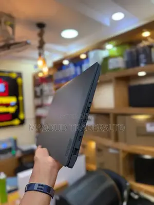 Laptop Lenovo ThinkPad T14 G4 32GB Intel Core I7 SSD 1T