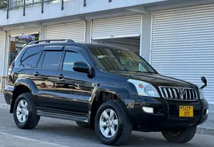 Photo - Toyota Land Cruiser Prado 2007 Black