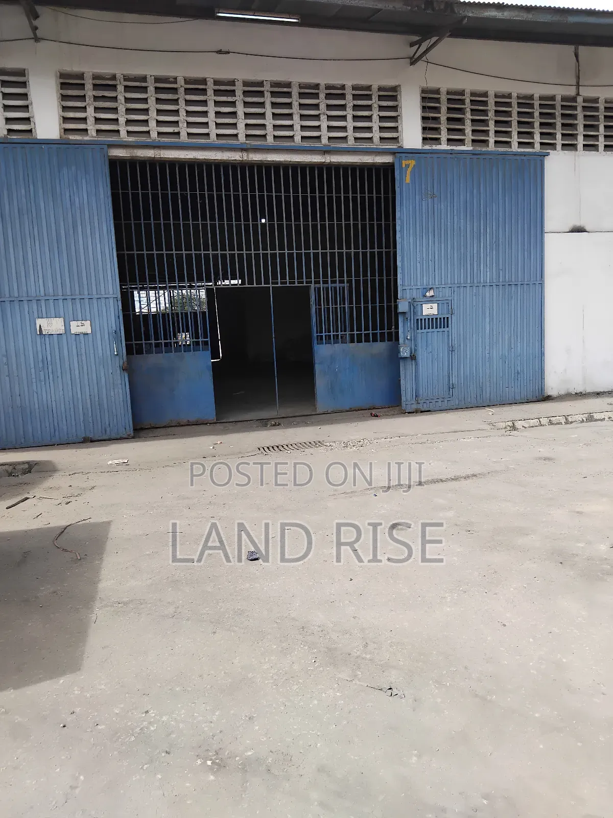 Warehouse in Chang'ombe