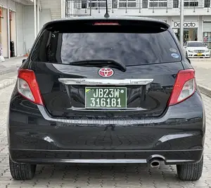 Toyota Vitz 2014 Black
